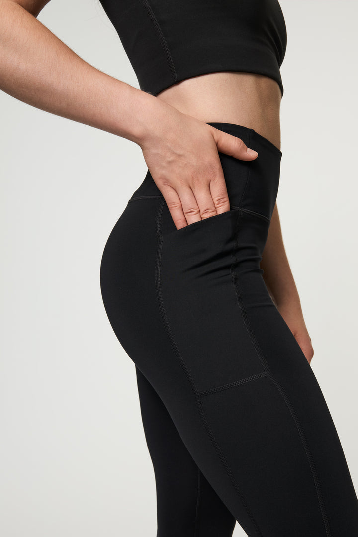 Pocket High-Rise Legging - Black