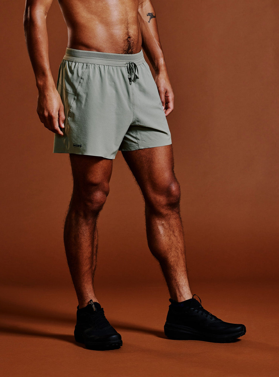 M's 5" AFO Middle Short
