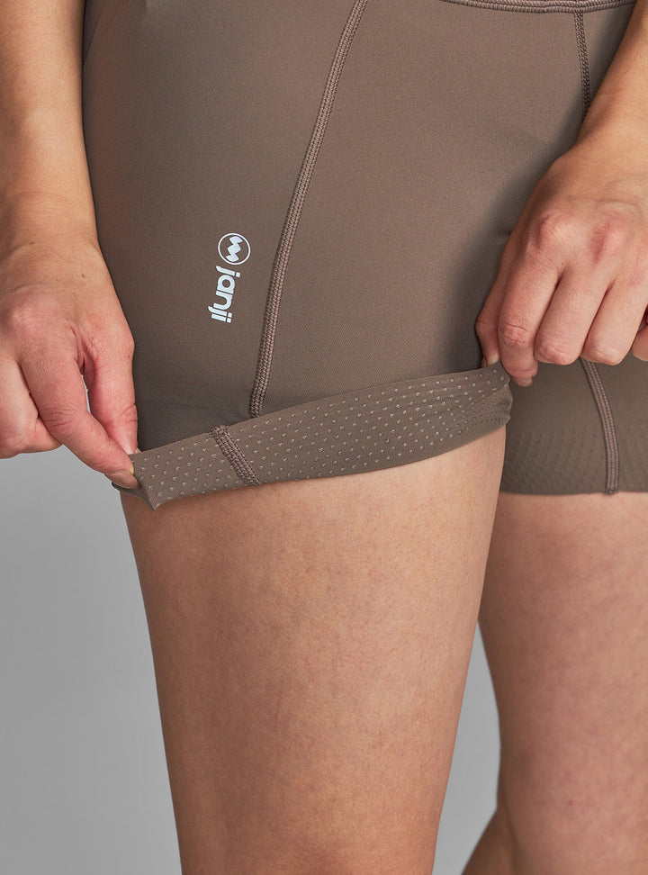 W's 5" Pace Short